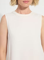 Kavita Crew Neck Contrast Stiching in Shell