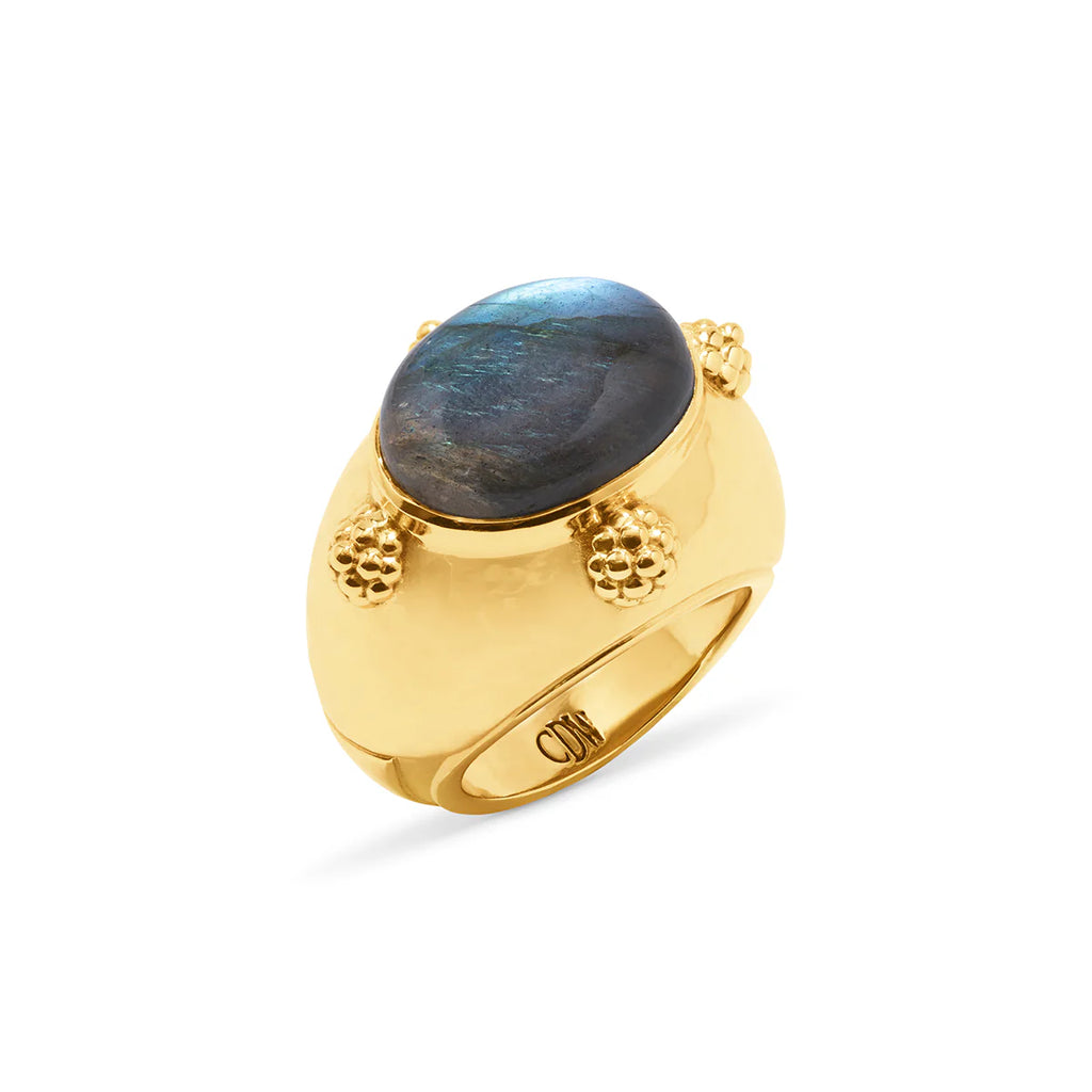 Cleopatra Oval Ring Labradorite