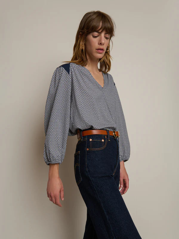 Twyla Long Sleeve Tossed Geo