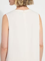 Kavita Crew Neck Contrast Stiching in Shell