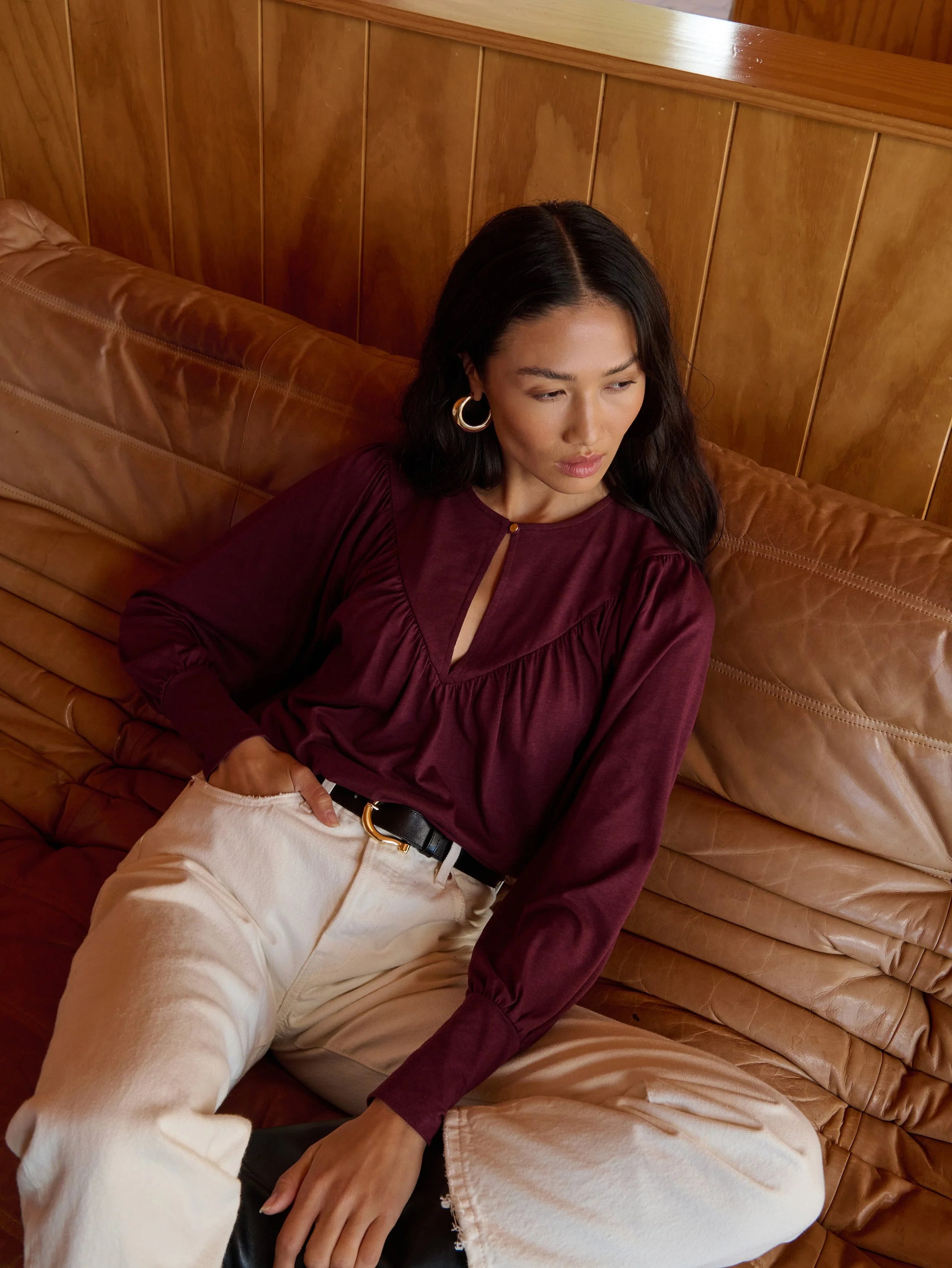 Jeannie Keyhole Top Port