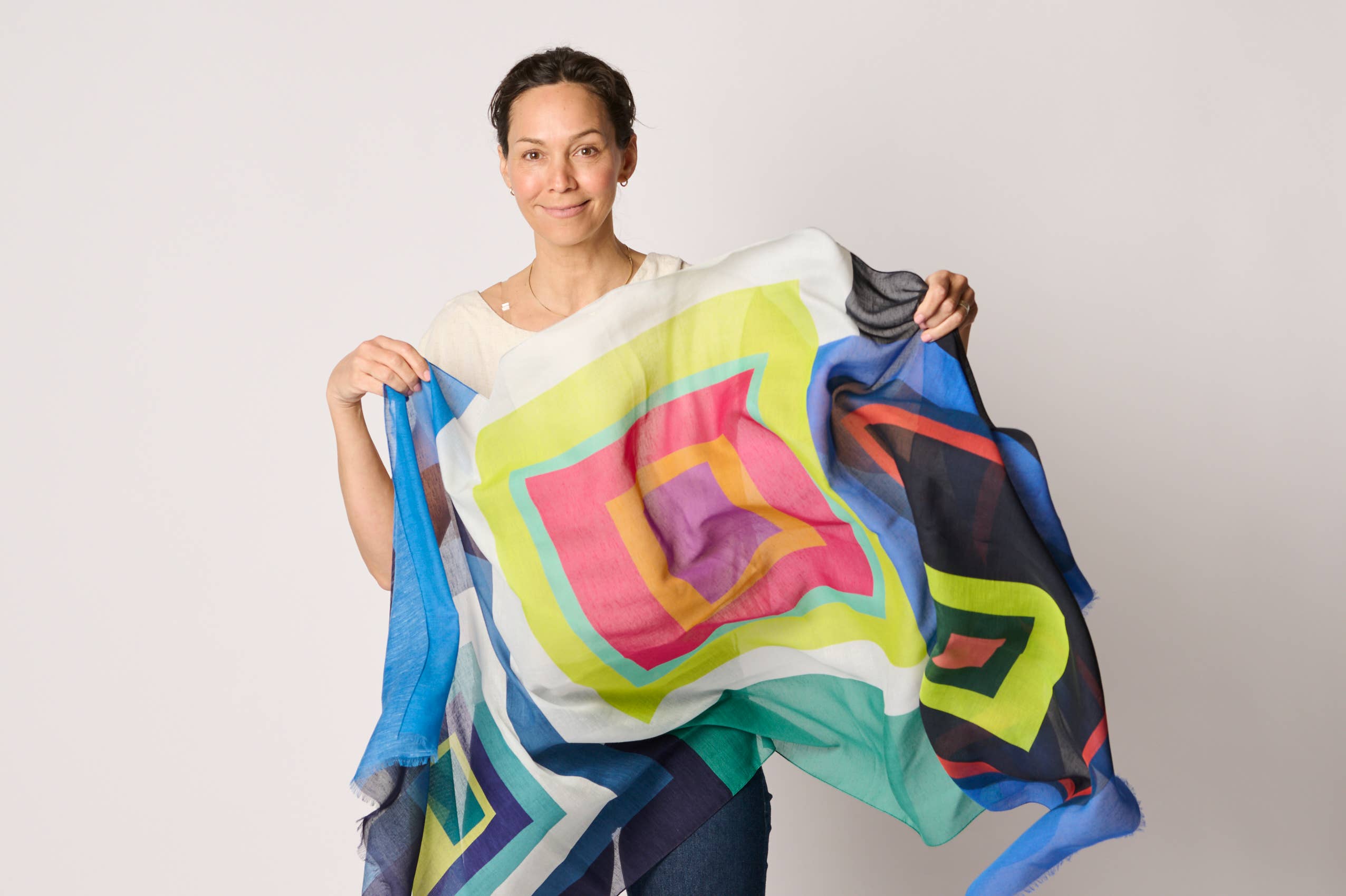 COMO Collection Eco-Blends, Fine Linens and more...: Albers 1 magenta Multi