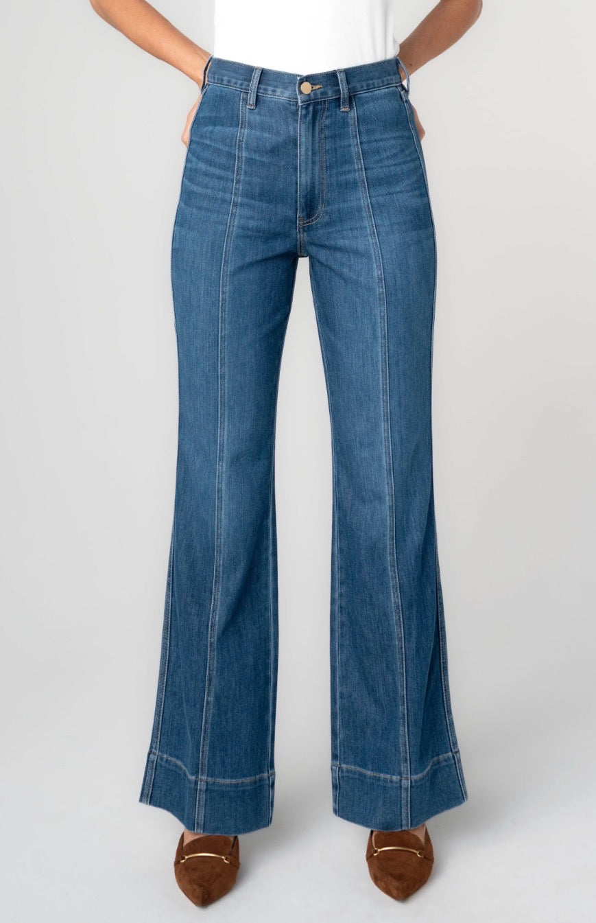 Relaxed Seam Jean
