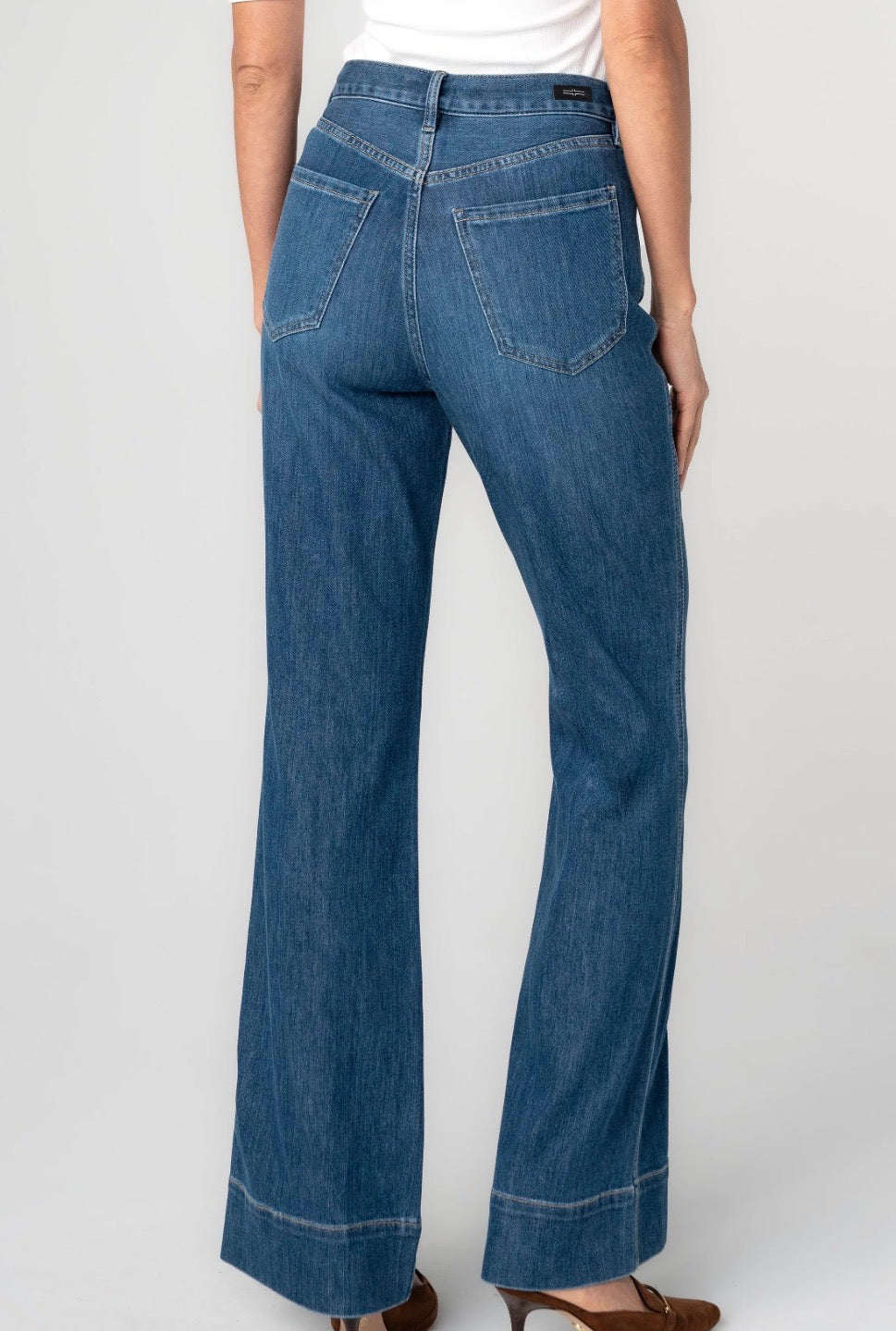 Relaxed Seam Jean