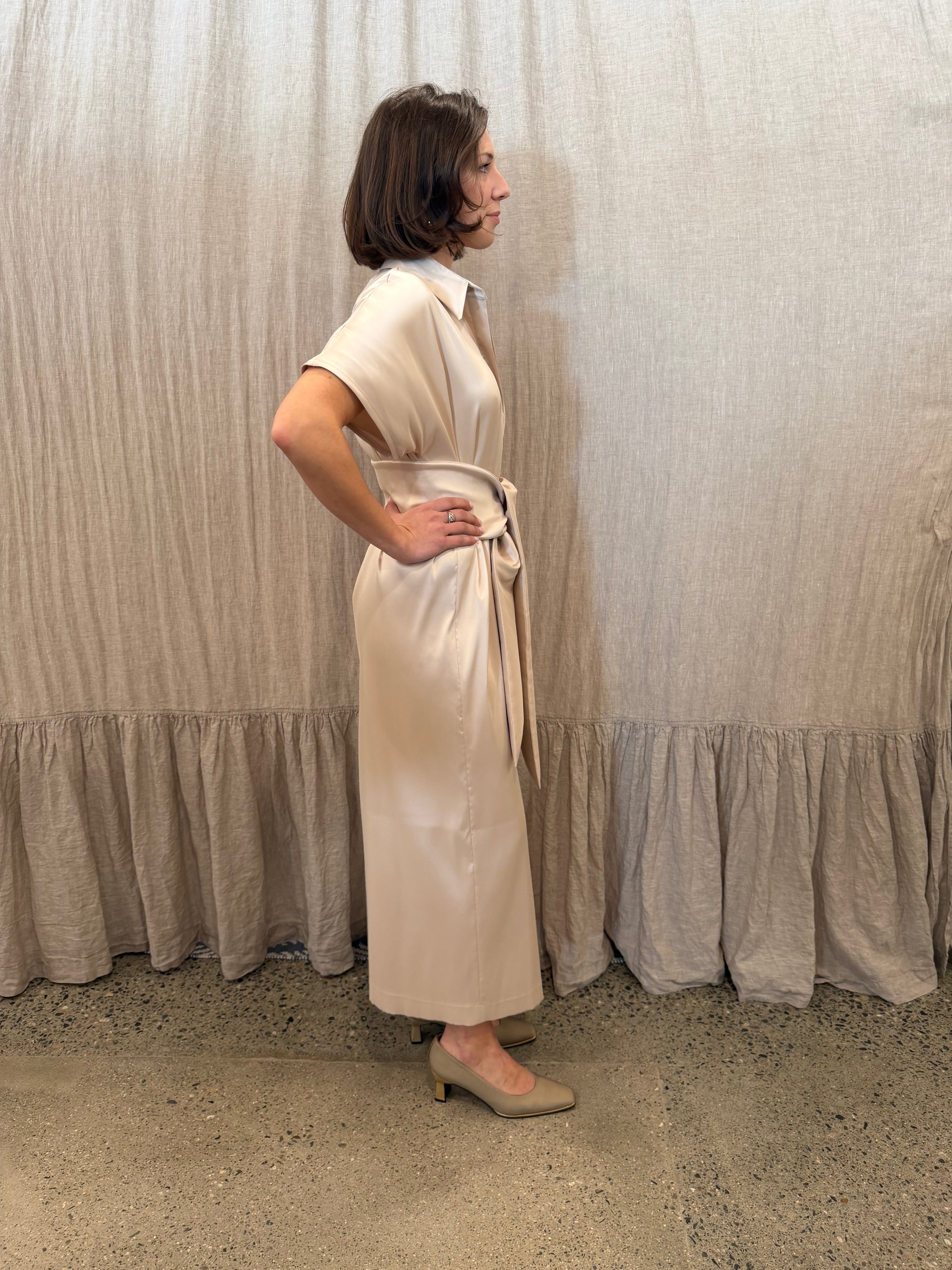 Beige Art.R160 Dress